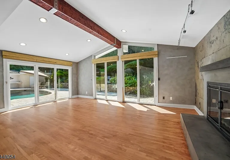 174 Bliss Rd — Photo 18