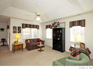 124 Oak Village Pkwy, Mooresville, NC 28117