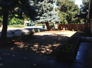 1859 Archer Dr, Medford, OR 97501