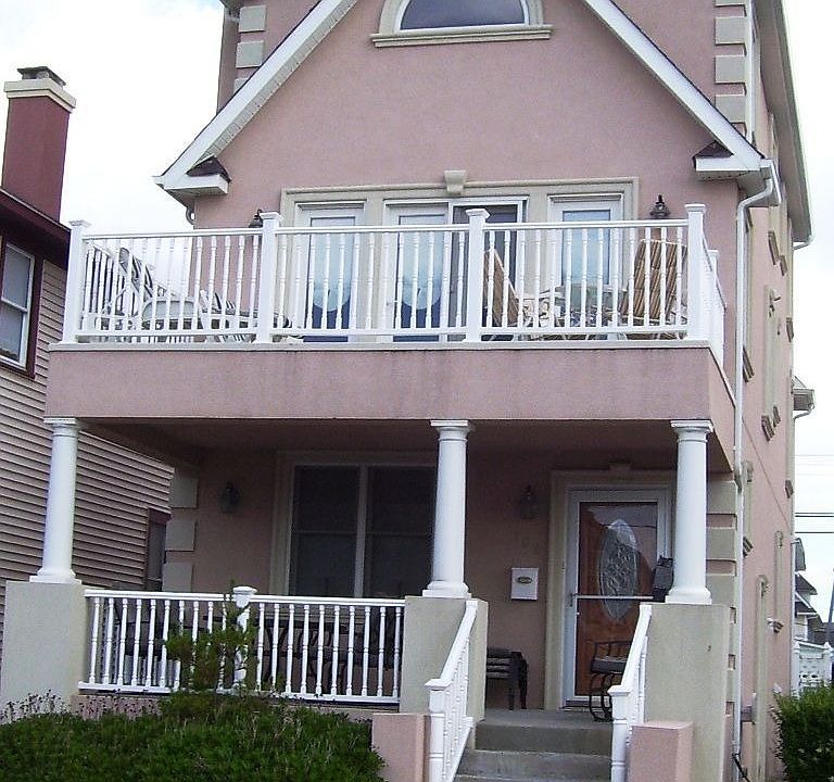 Completely Renovated 