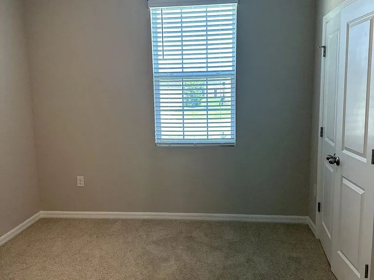 4970 NW 39th Loop — Photo 32