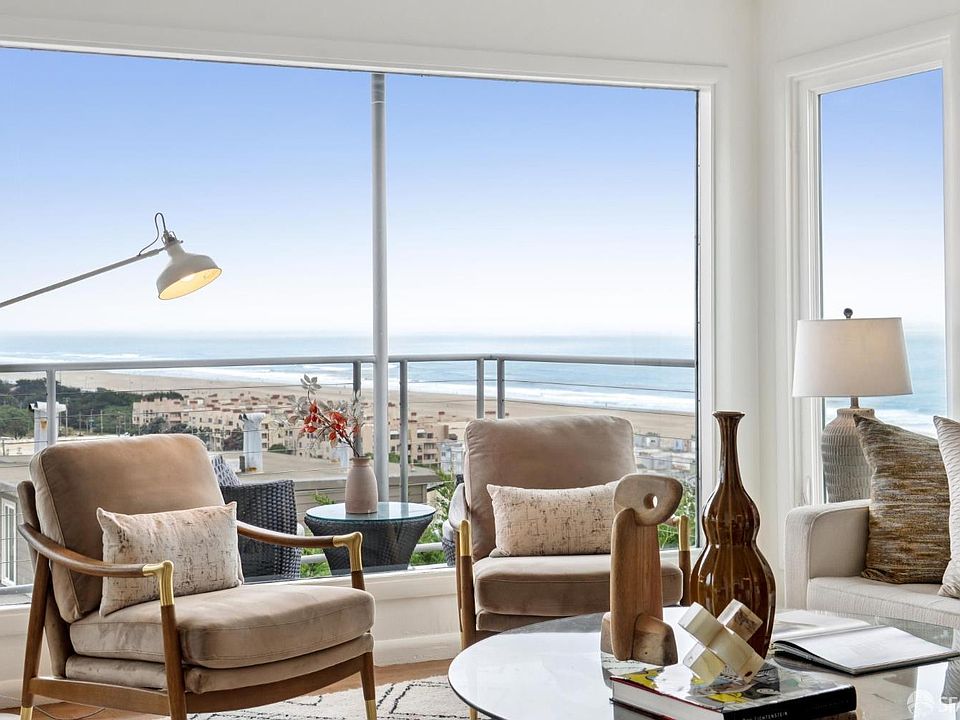 1st image of 117 Sutro Heights Ave #117