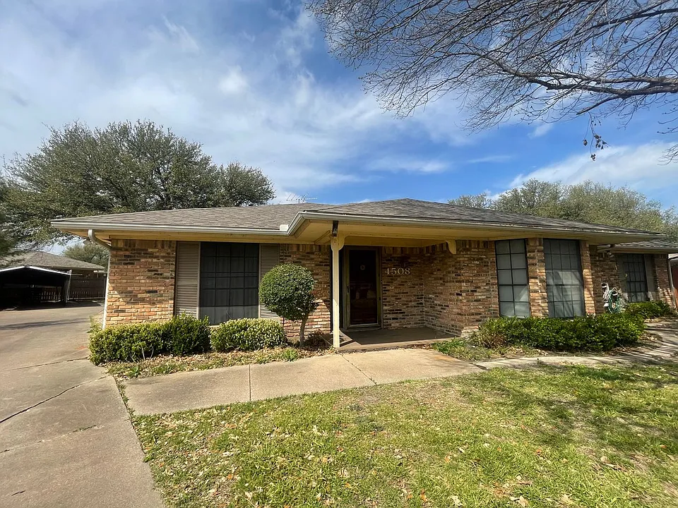 4508 Mill Pond Ct