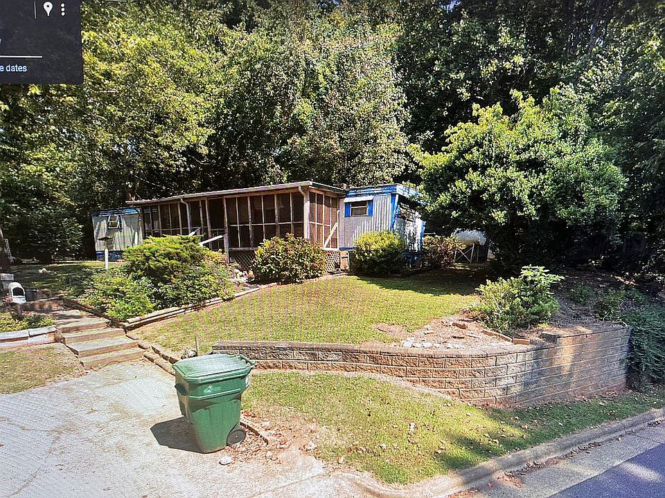 1st image of 504 E 11th St
