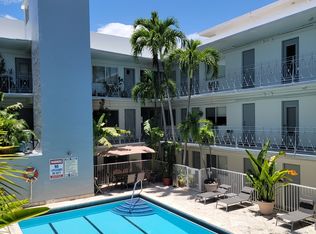 835 Lenox Ave, Miami Beach, FL 33139