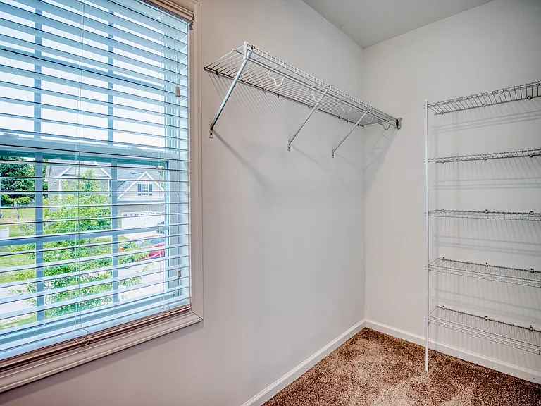 305 Webber Ln — Photo 19
