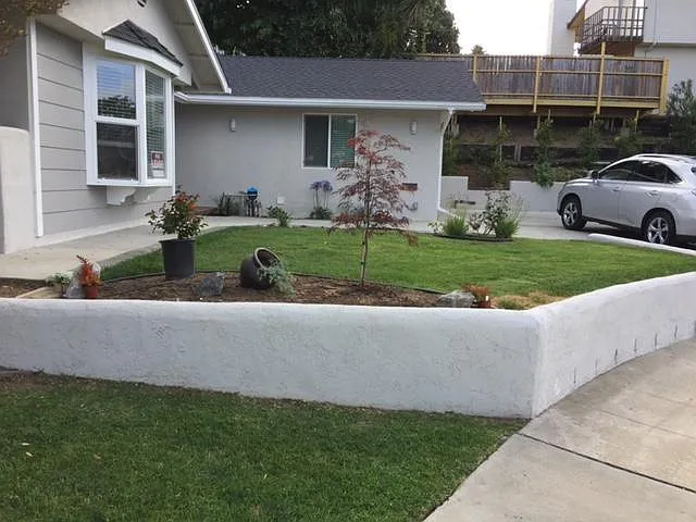 3 bed, 2488 sqft, $7,950 — Photo 4