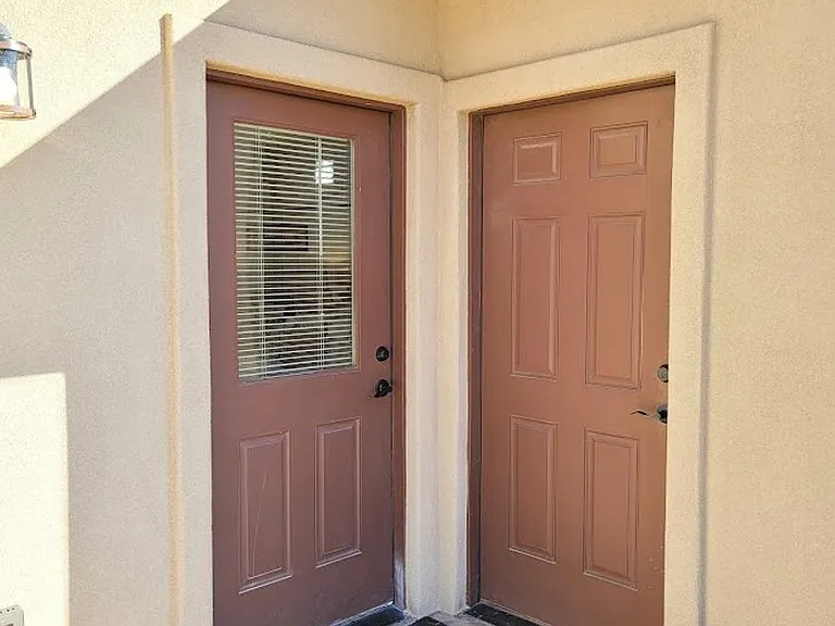 255 S 1150 W — Photo 28