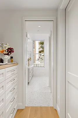 Rented by Compass | media 39