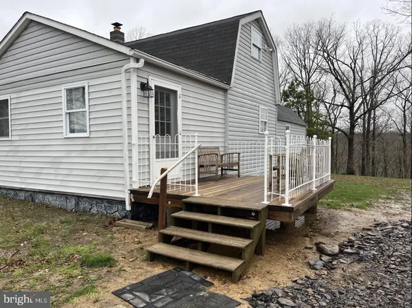 168 Belle Hollow Estates Rd, Augusta, WV 26704