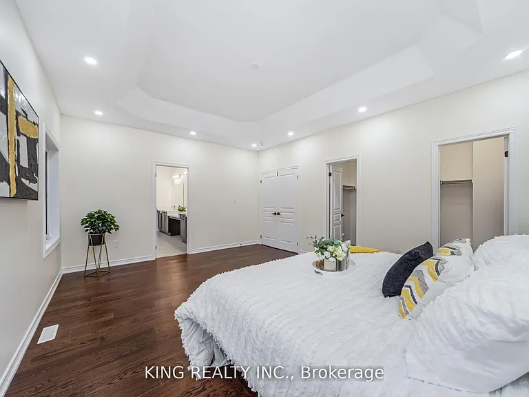 52 Haverstock Cres — Photo 23