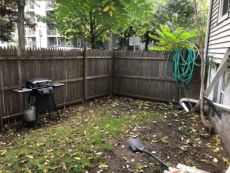 1 Union St #4 — Photo 11