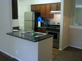 100 Windsor Park Ln, Hendersonville, TN 37075
