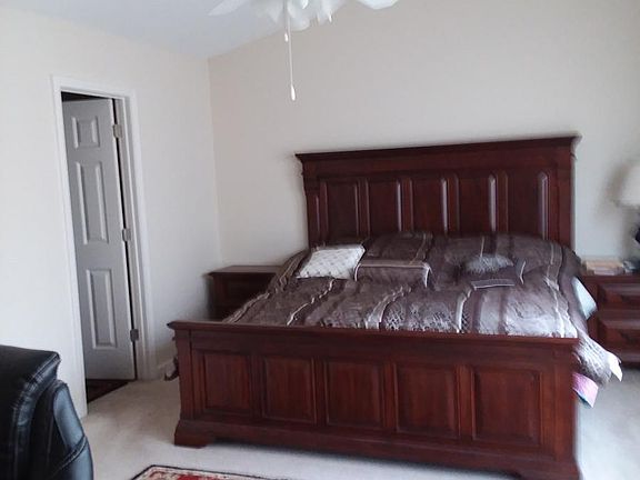 2nd image of 29 Ackland Dr #Townhouse