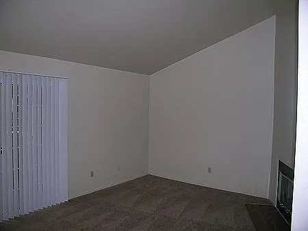 Kent Place — Photo 10