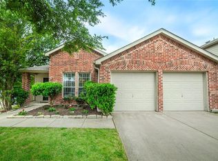 1101 Partridge Dr, Aubrey, TX 76227
