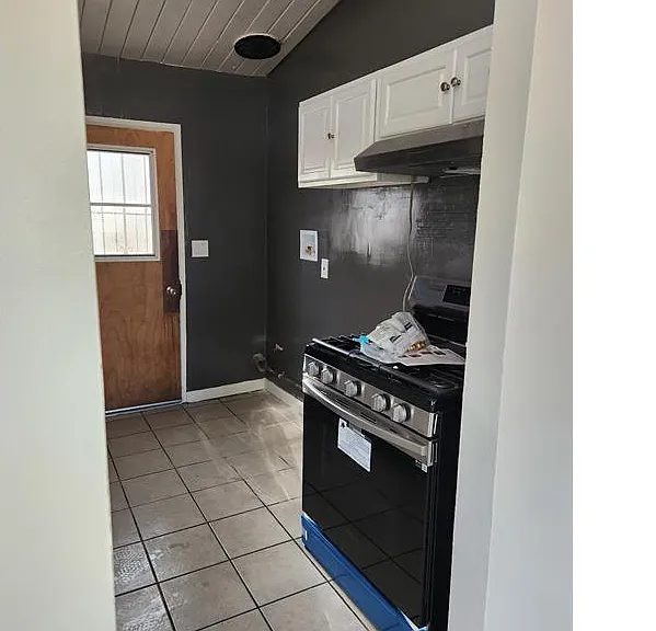 142 E Avenue Q7 — Photo 12