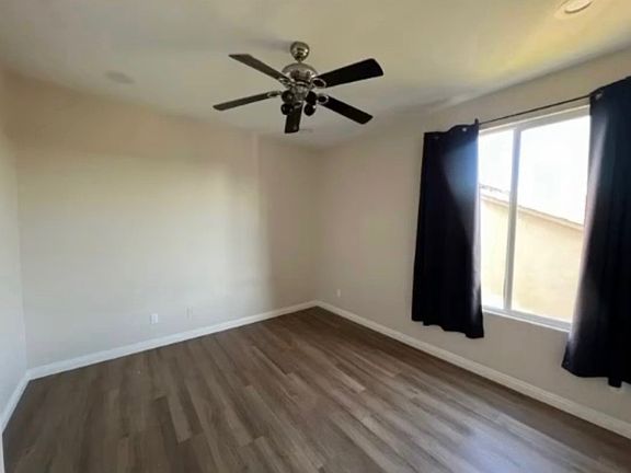 3rd image of 897 Chesapeake Pl