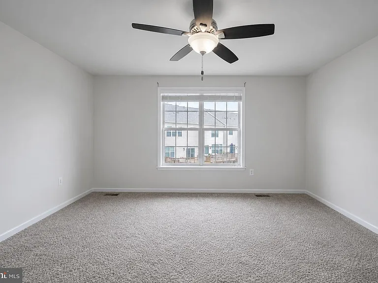 4731 Cambria Rd — Photo 32