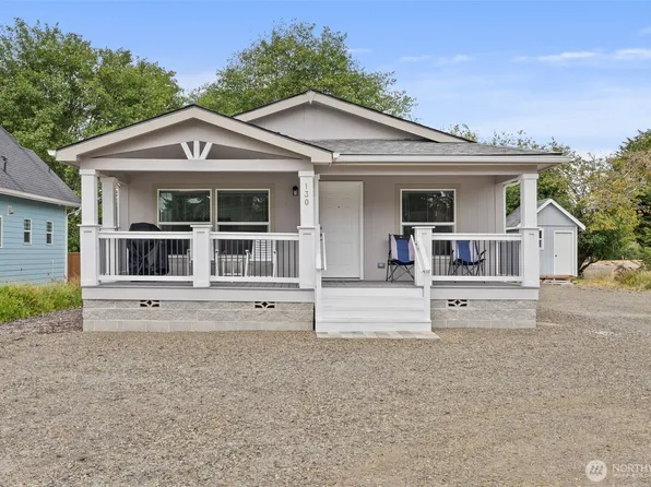 130 Pacific Boulevard NW, Ocean Shores, WA 98569