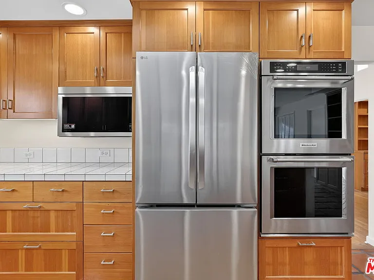 1331 Avenida De Cortez — Photo 16