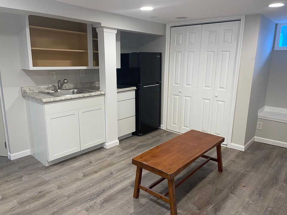 1st image of 1620 S Nelson St #2