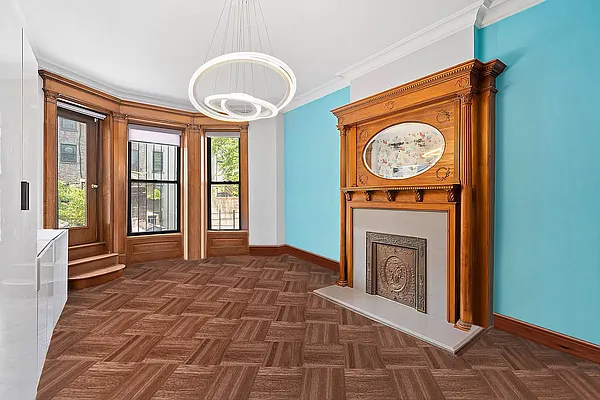 Sold by Arthur Steinberg Esq | media 33