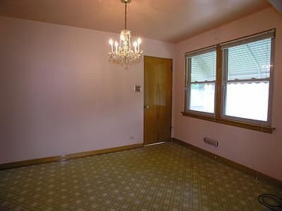 4th image of 1213 Kemman Ave