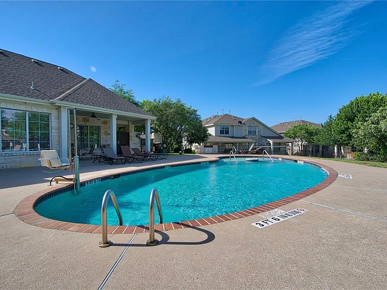 1900 Scofield Ridge Pkwy #5501 — Photo 19
