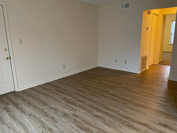 3rd image of 1105 N Buckman St APT A2