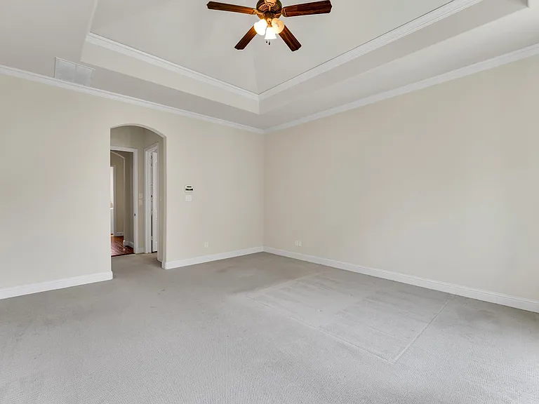1602 Meg Dr — Photo 18