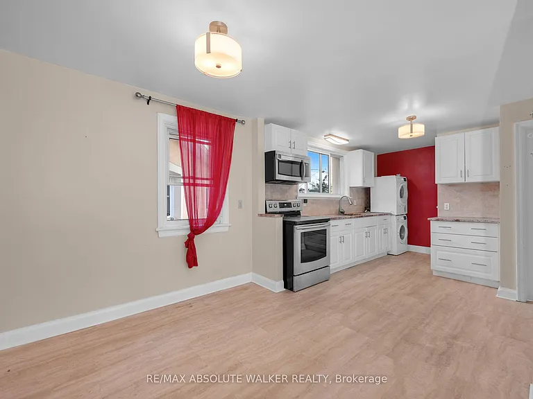 131 Dagmar Ave #3 — Photo 17