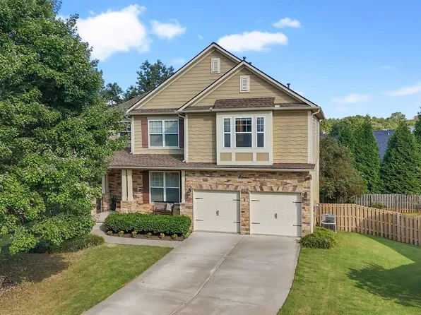 422 N Hampton Trl, Canton, GA 30115