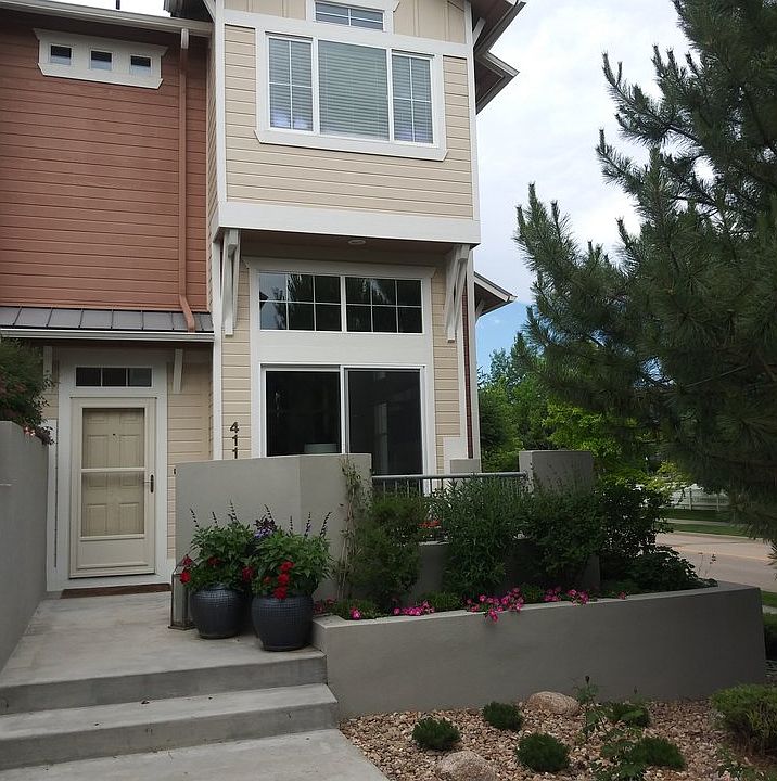 2nd image of 4118 Riley Dr