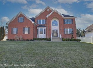 624 Windcrest Ct, Brick, NJ 08724