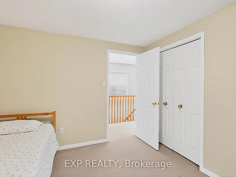 600 Winterberry Ave — Photo 14