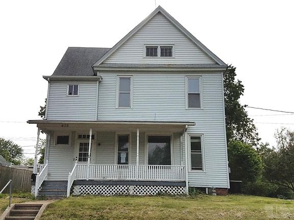 2nd image of 439 N 4th St
