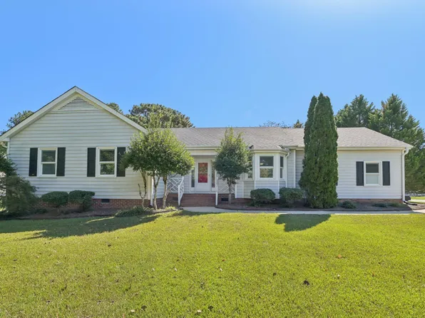 119 Riding Ridge Rd, Fuquay Varina, NC 27526