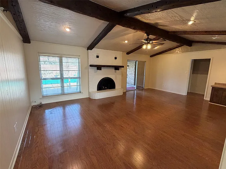 821 E Highway 199 — Photo 16