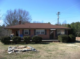 208 Collins Rd, West Union, SC 29696