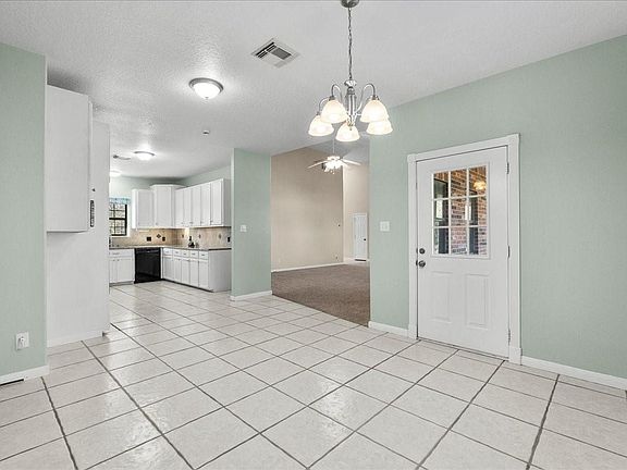 4th image of 17325 McLean Rd #104