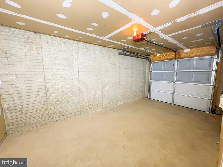 4826 Buxton Cir — Photo 28
