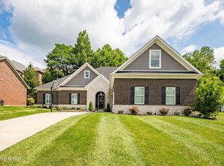 4205 Hidden Bluff Ct, Louisville, KY