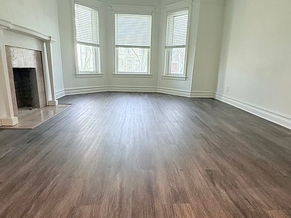 2nd image of 6406 S Greenwood Ave Floor 1