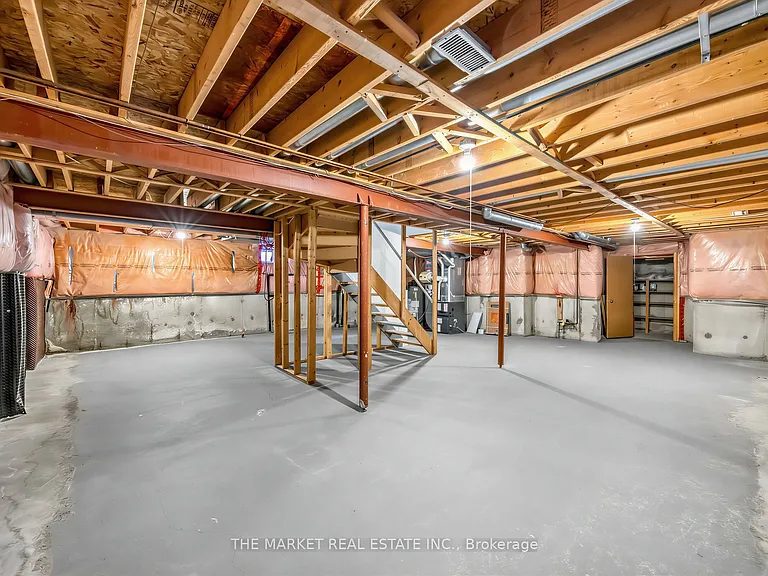 5088 Forestwalk Cir — Photo 32