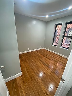 5th image of 305 Rockaway Pkwy #3