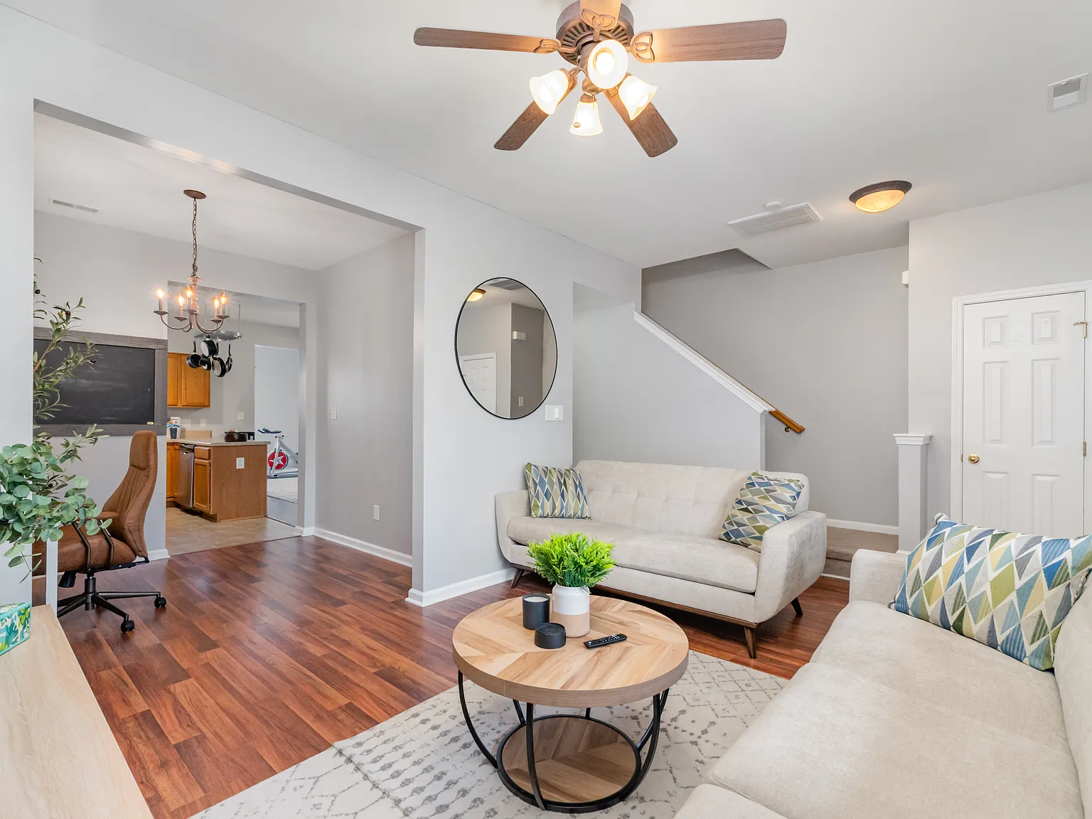 4919 Sunburst Ln — Photo 4