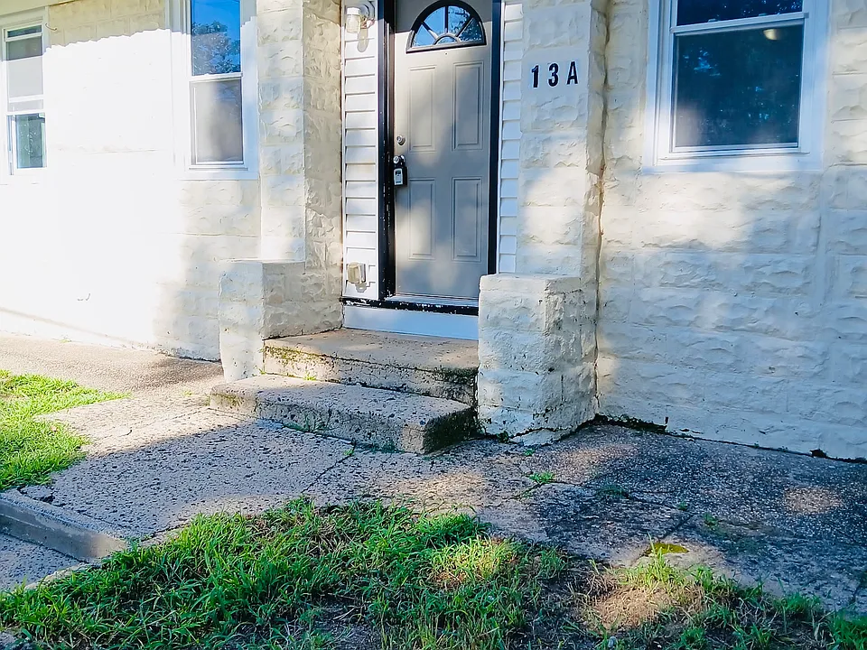 13 S Jefferson Ave