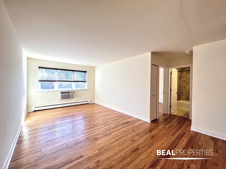625 W Wrightwood — Photo 51