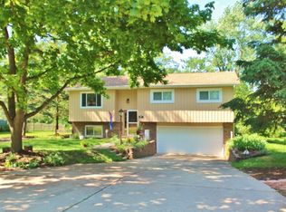 29W264 Lee Rd, West Chicago, IL 60185